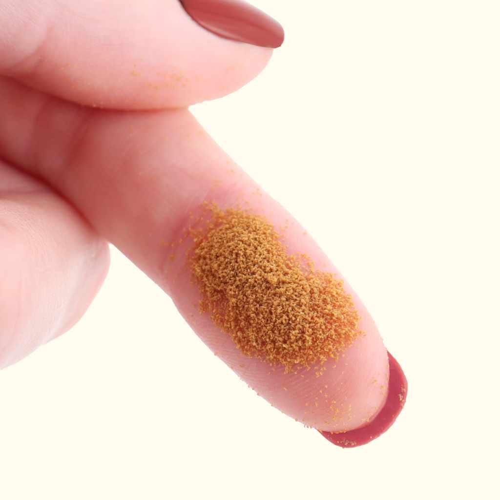 Scratch and Dent Magic Small Fish Feed - Image 3